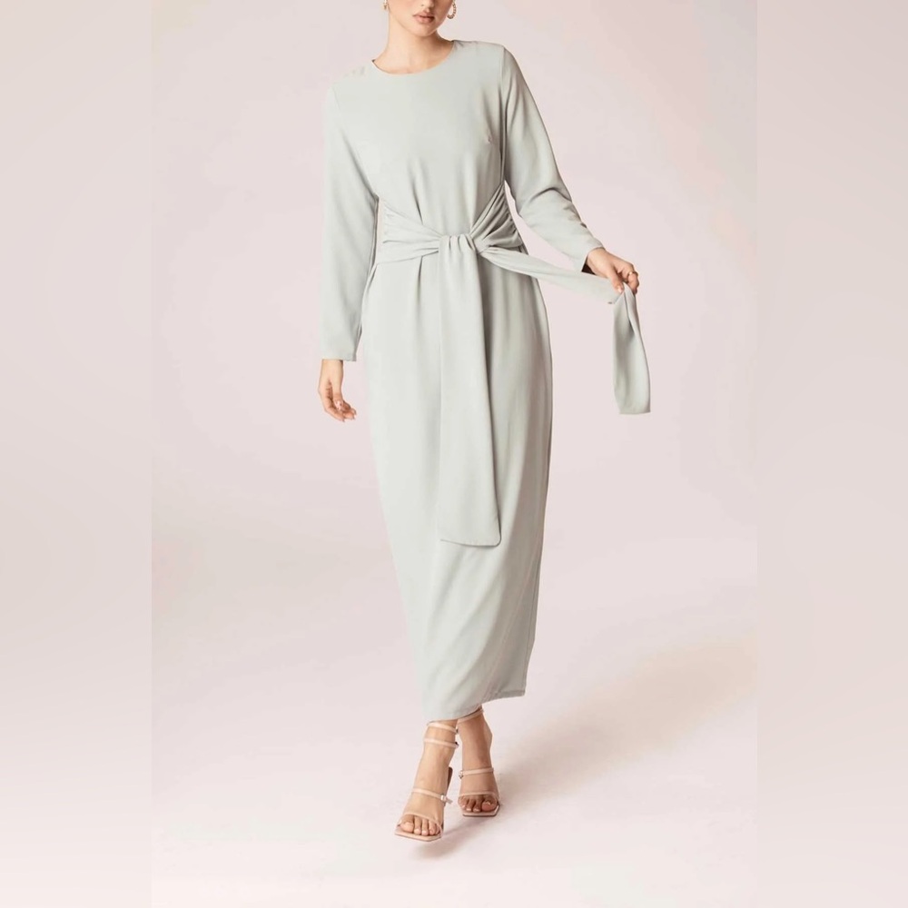 Veiled Collection Isabella Tie Waist Maxi Dress - Cucumber